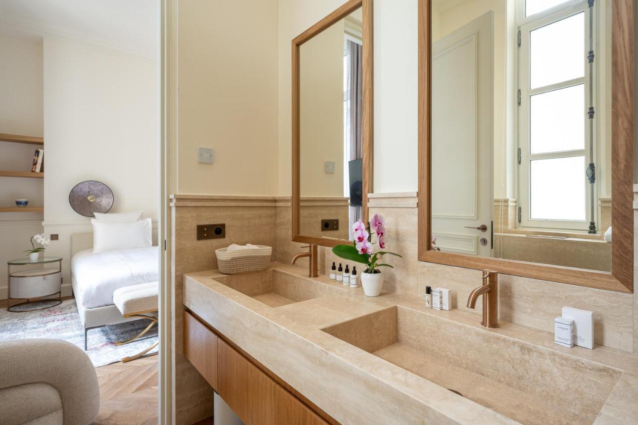 Appartement Avenue Montaigne - Champs Elysees *