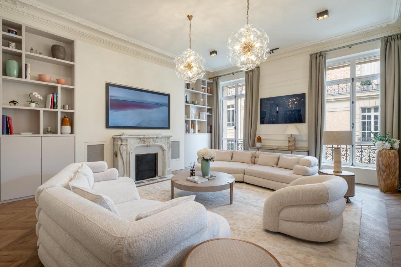 Avenue Montaigne - Champs Elysees Appartement *