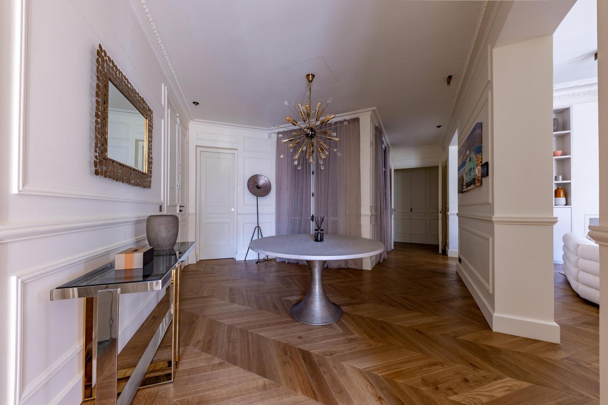 Avenue Montaigne - Champs Elysees Appartement